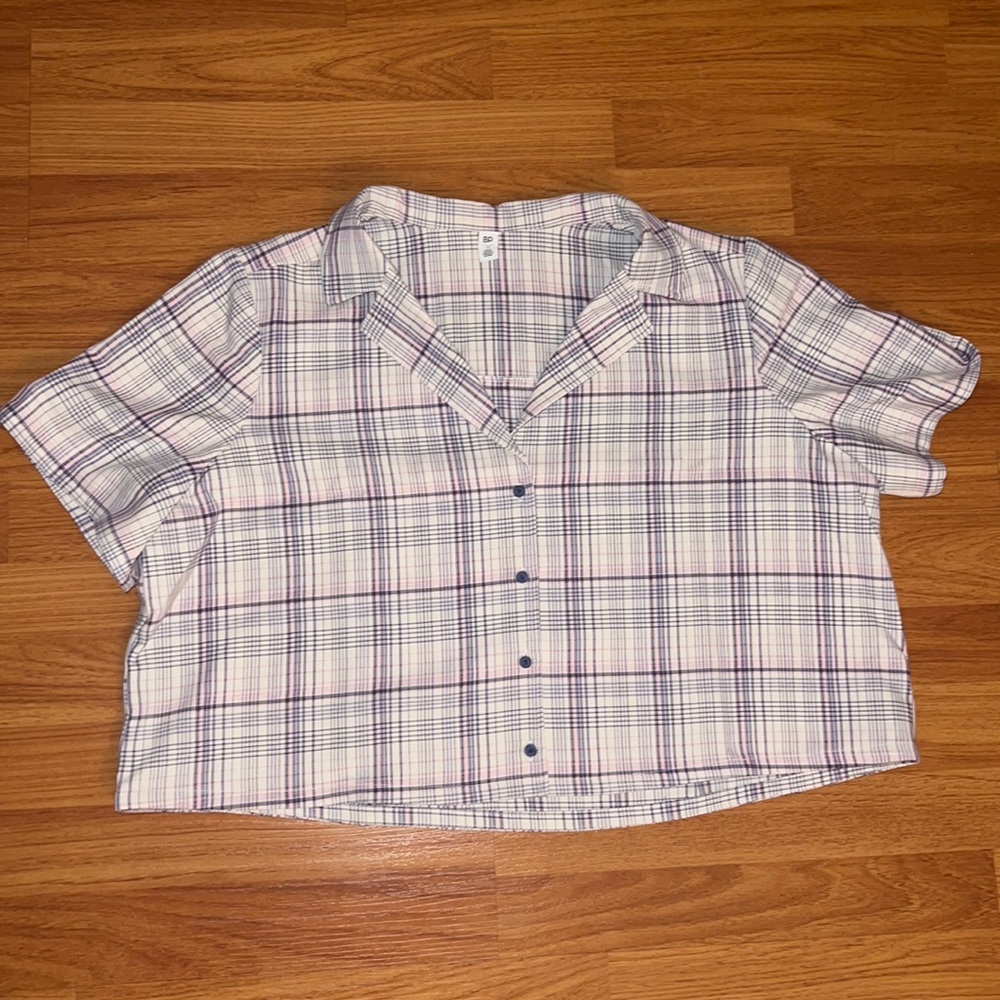 Plus size 1X women’s crop top
